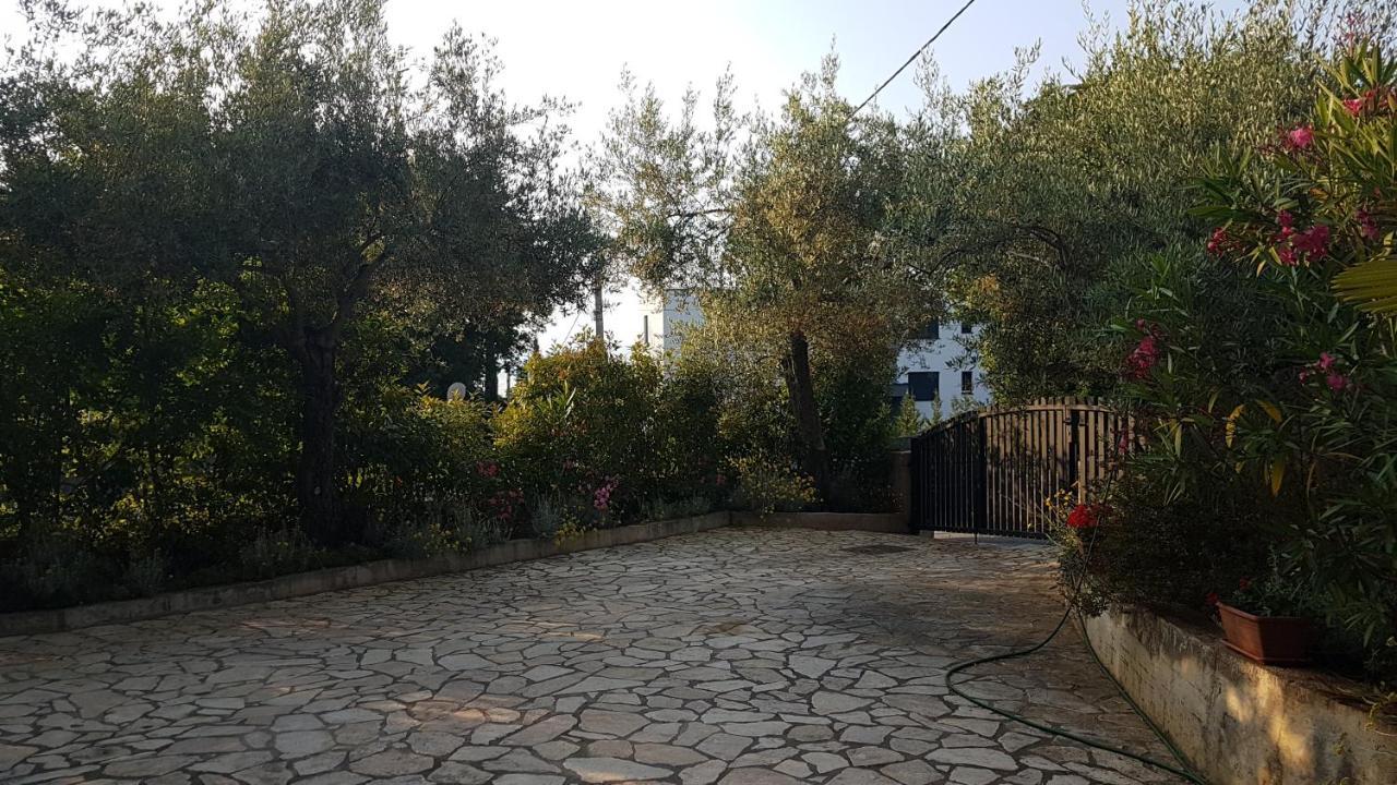 Apartmani Ljerka Малинска Екстериор снимка